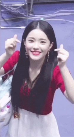
99년생 치어리더.jpgif
