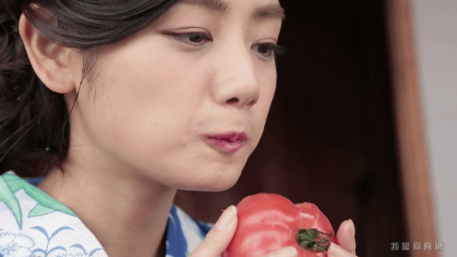 
카타야마 모에미 1 .gif
