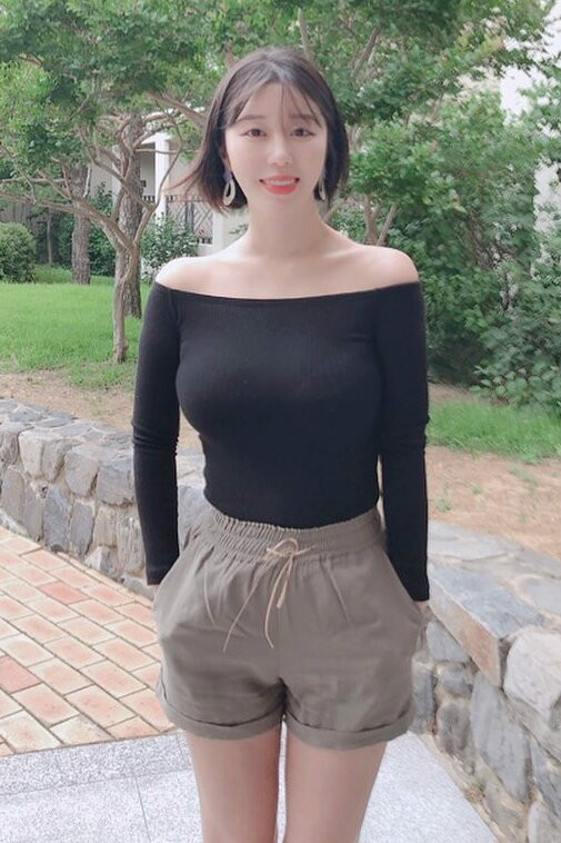 
ㅇㅎ) 모양이 진짜 이쁘다는 나비
