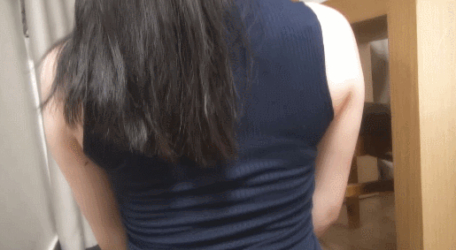 청소하는 옆집누나...~