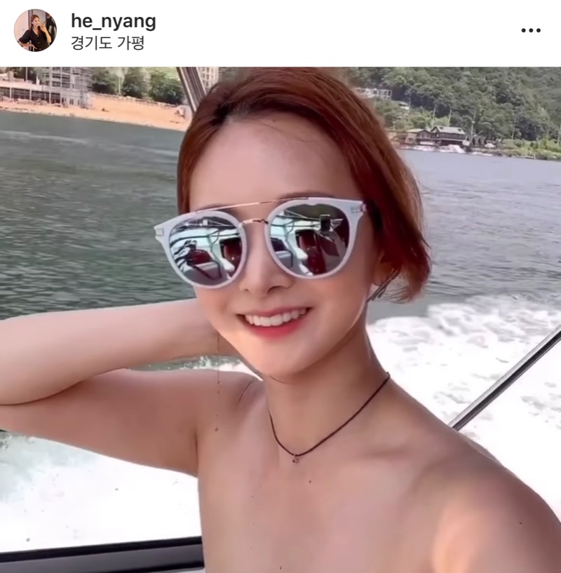 
인스타 눈여겨 보는 여자
