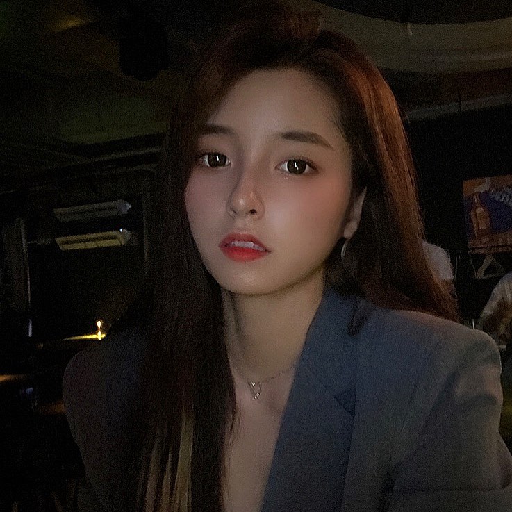 
치어리더 이하윤
