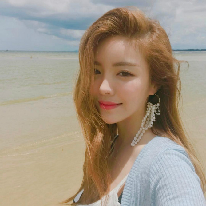 
김빛나라
