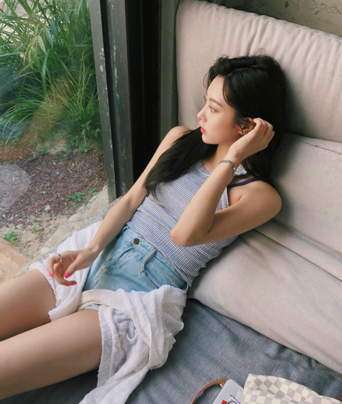 
김빛나라
