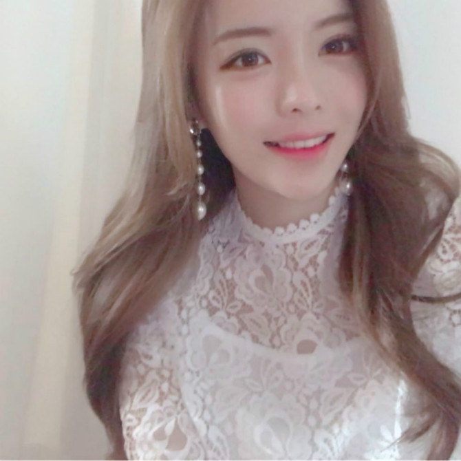 
김빛나라
