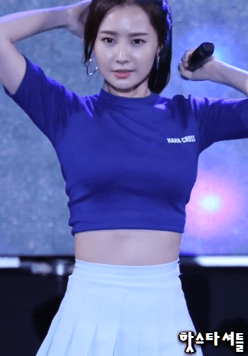 
매력적인 우희.gif

