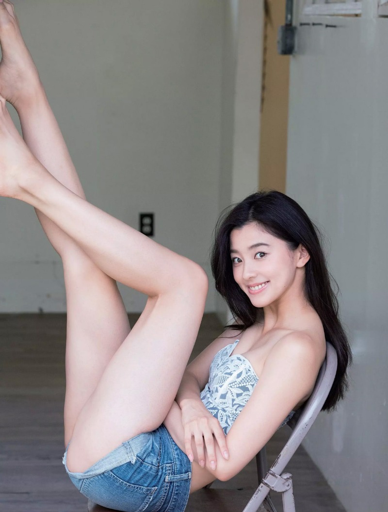 
일본모델 아사히나 아야
