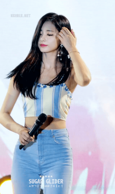 
쯔위
