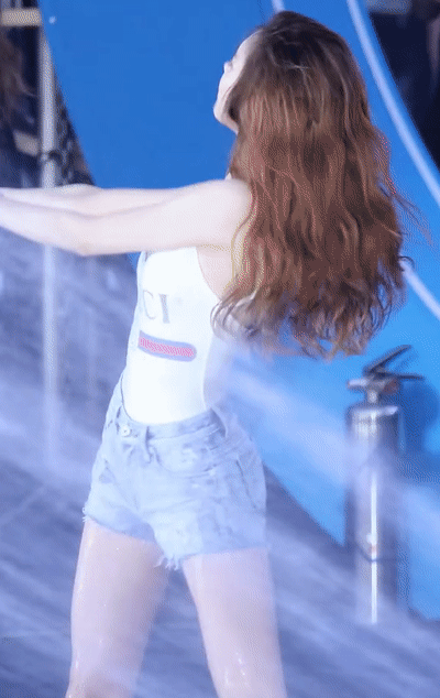 
루머를 해명하는 선미.gif

