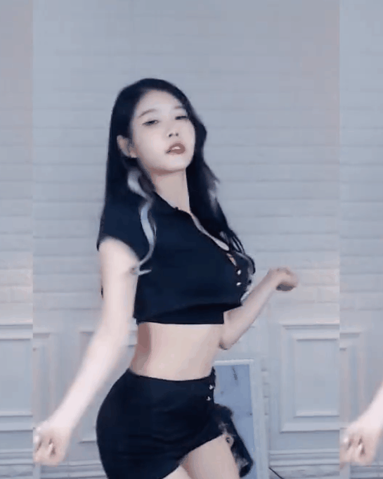 
걸그룹 1NB 출신 BJ 하정
