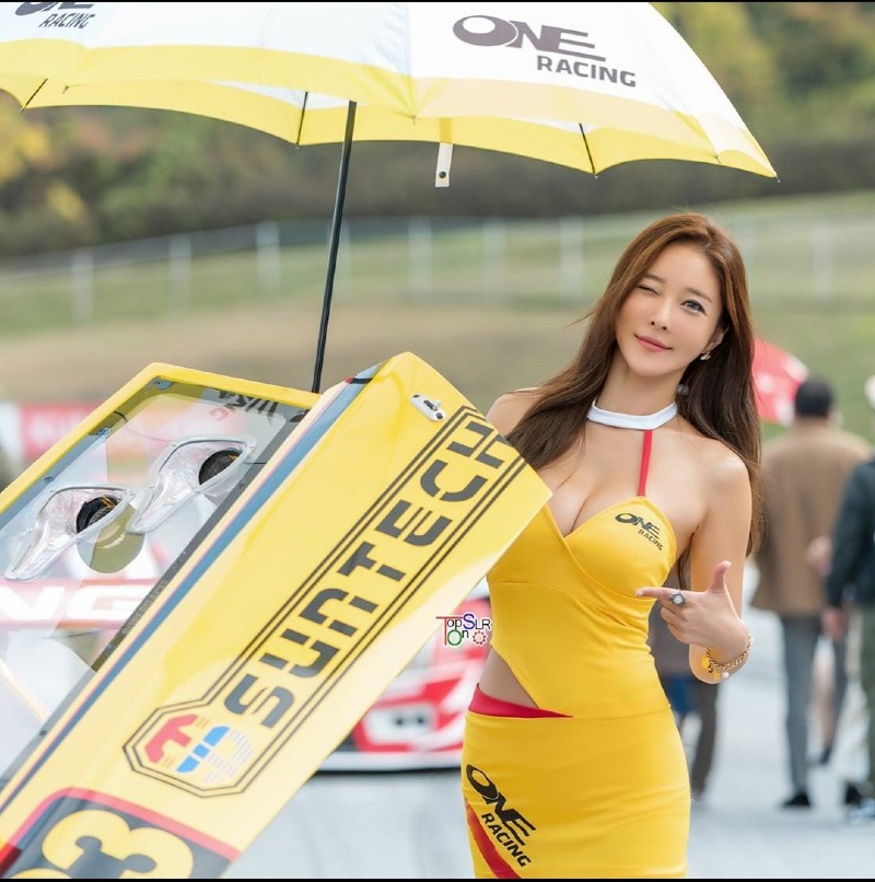 노란 마스크 예쁘네요