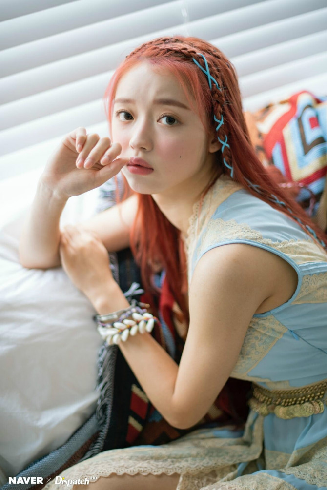 
오마이걸 유아 화보촬영
