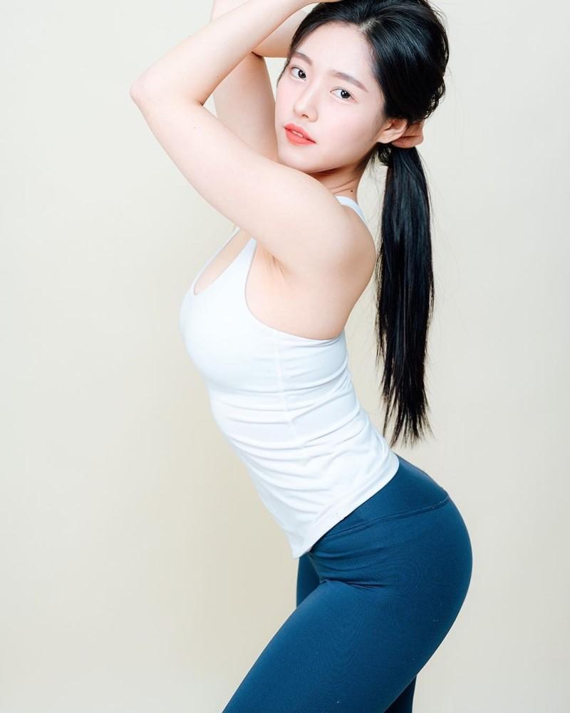 
요가현아쌤 이쁘나요?
