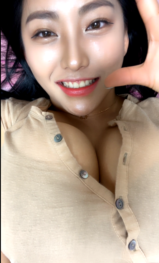 
섹시녀2
