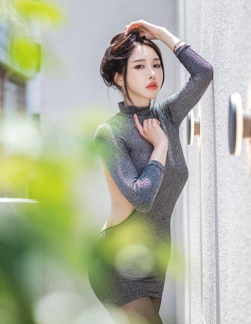 
레이싱모델 유리안 1

