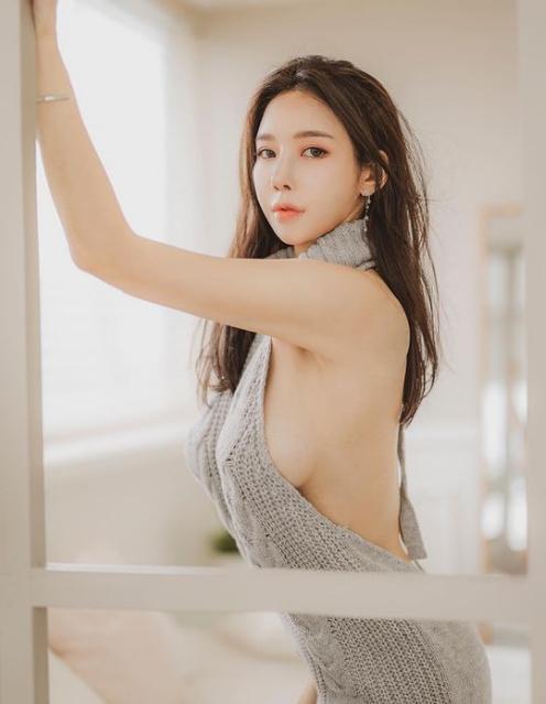 
레이싱모델 유리안 1
