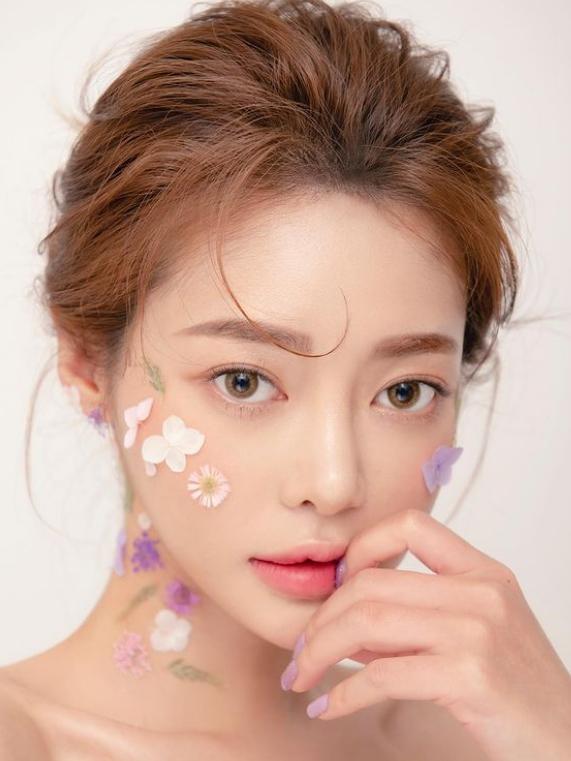 
피팅모델 누나들
