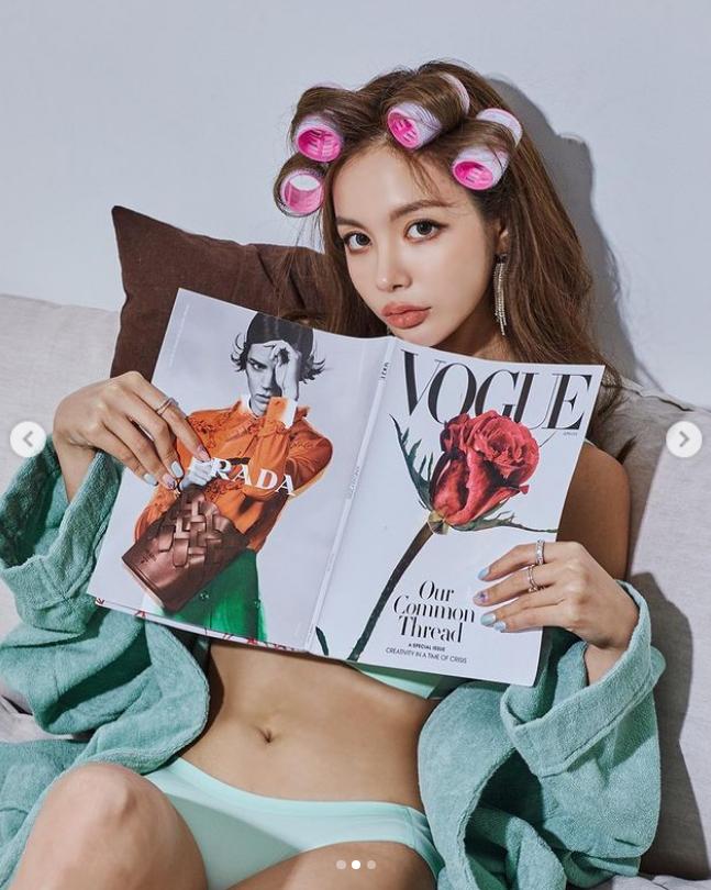 
피팅모델 누나들
