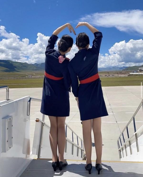 
스타킹은 사랑입니다
