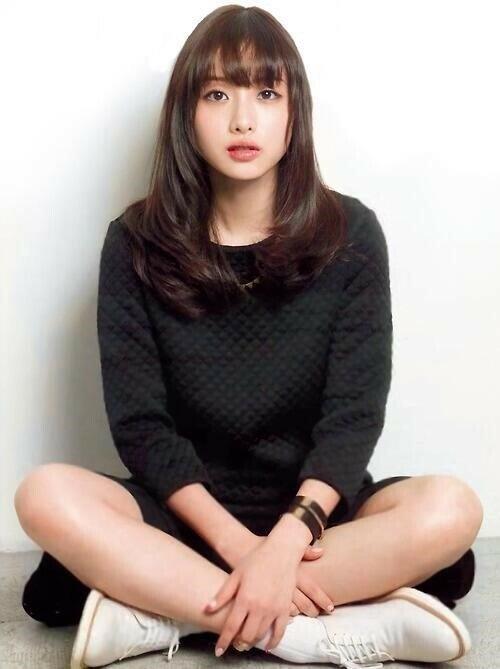 
女子 세번째
