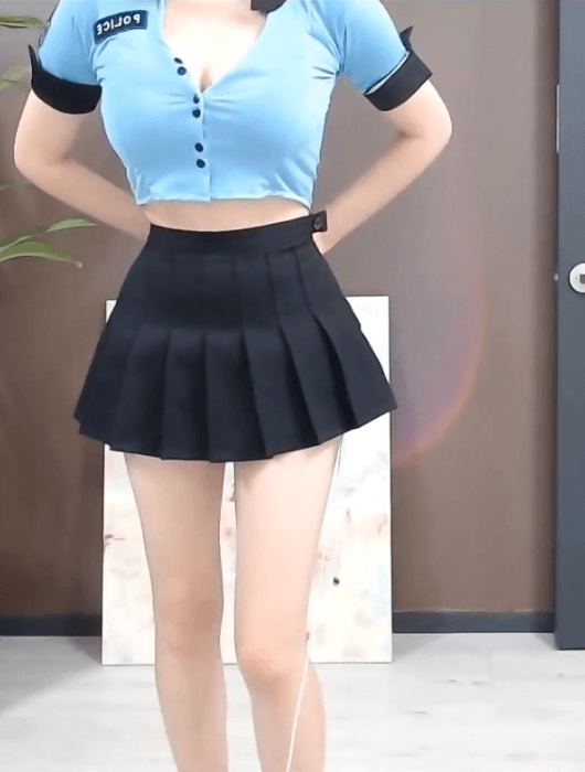 
자신은 보정템 같은 거 필요 없다는 처자...GIF
