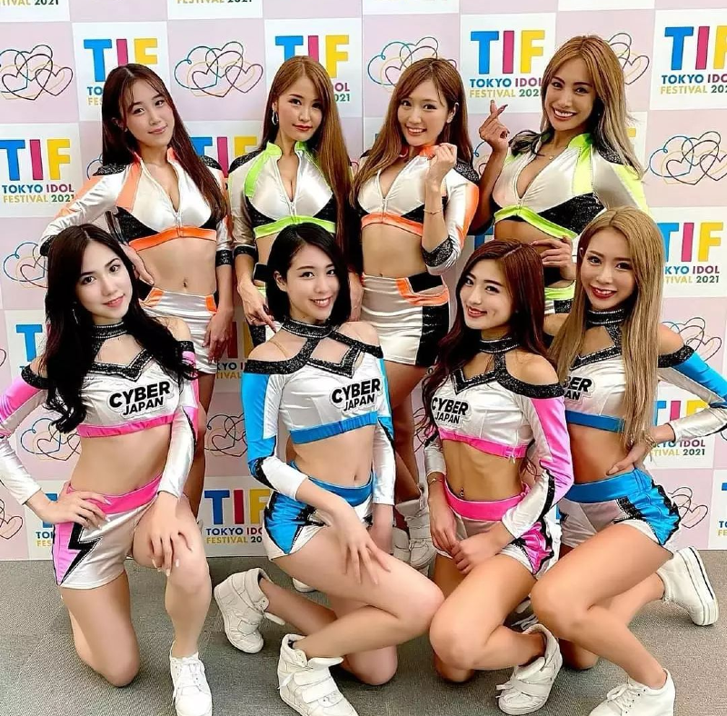 
목요일 오후의 다리
