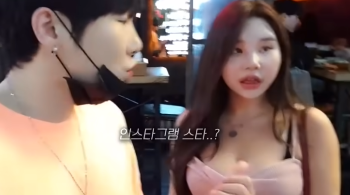 
섹시하고 귀여운 글래머 쮸리
