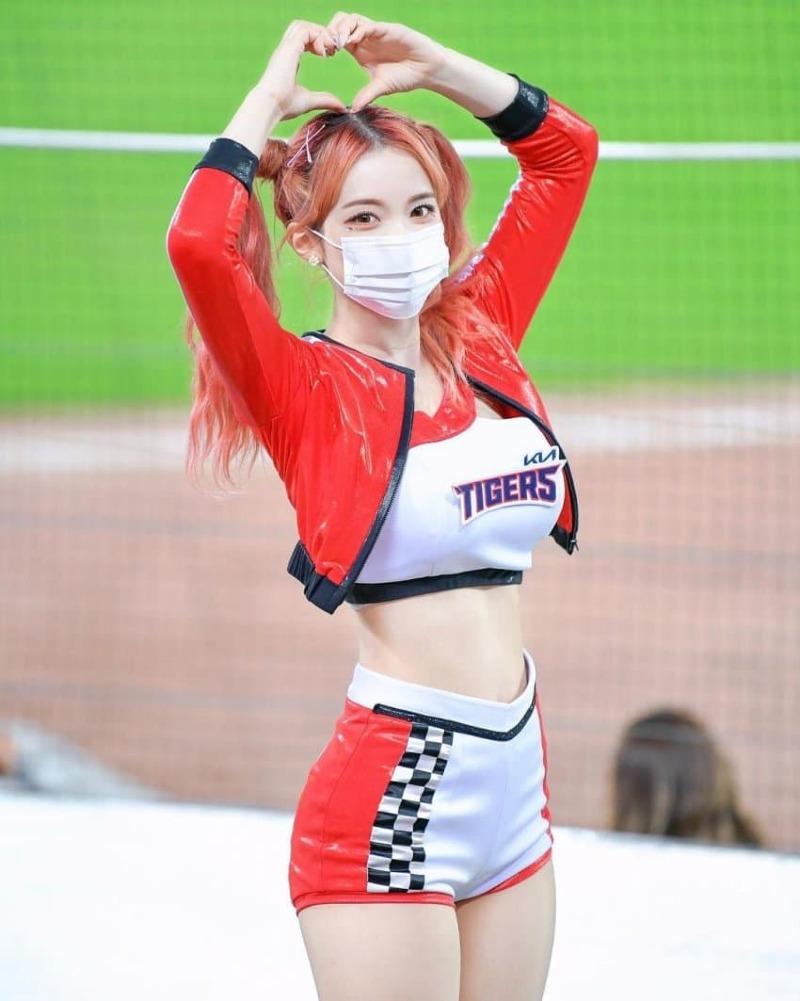
치어리더
