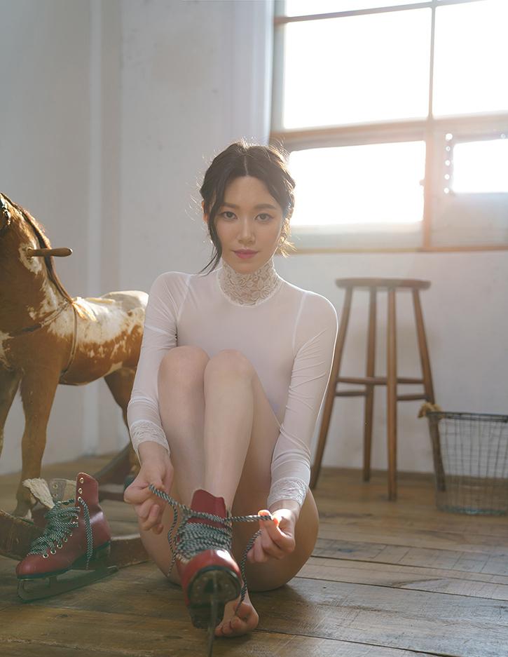웹화보 첨보는 모델 나라 두번째