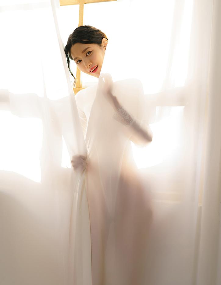 웹화보 첨보는 모델 나라 두번째