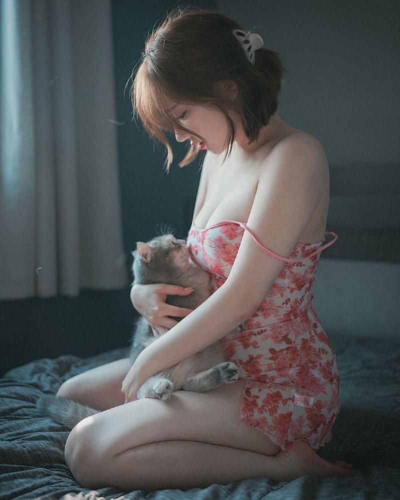 
너무 마른 여자보단 적당한 여자가 좋죠
