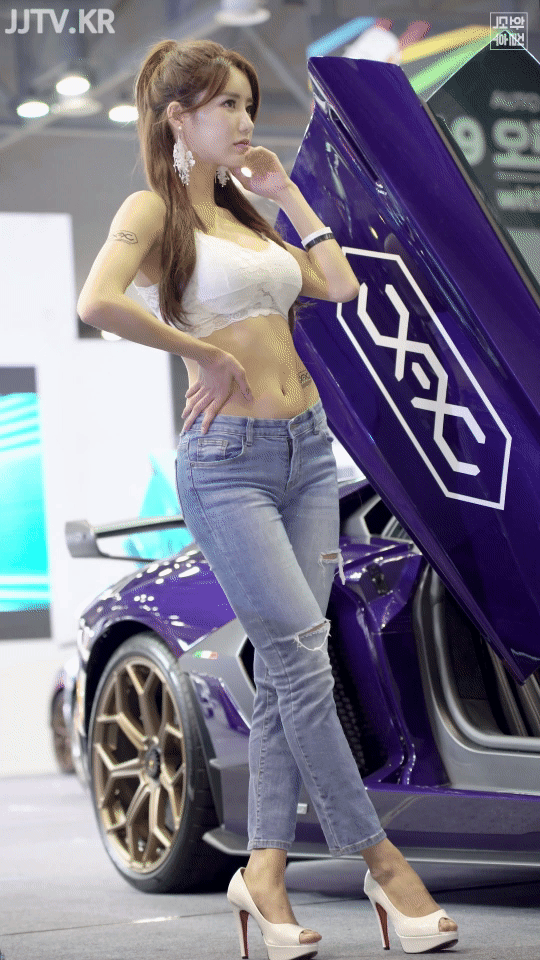 
레이싱모델 임솔아.gif
