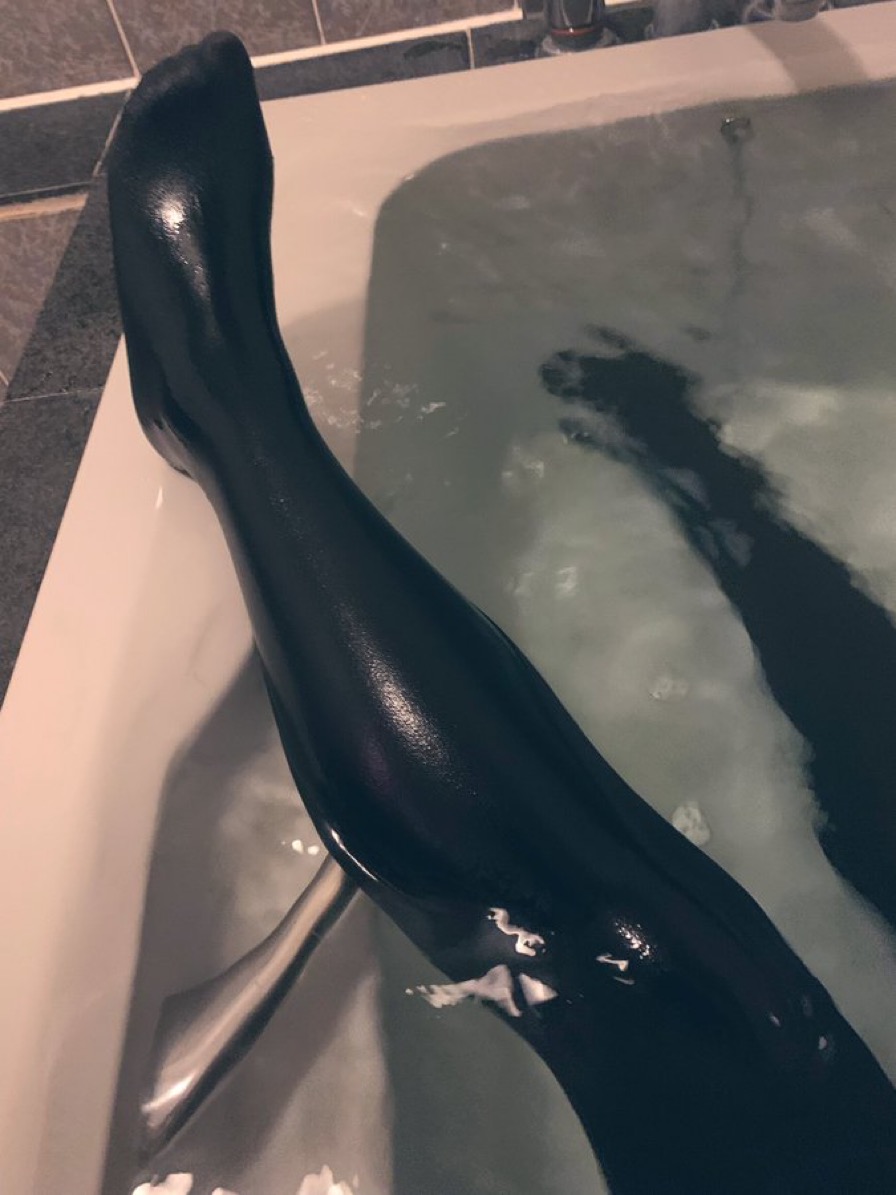 
[ㅇㅎㅂ]검정스타킹
