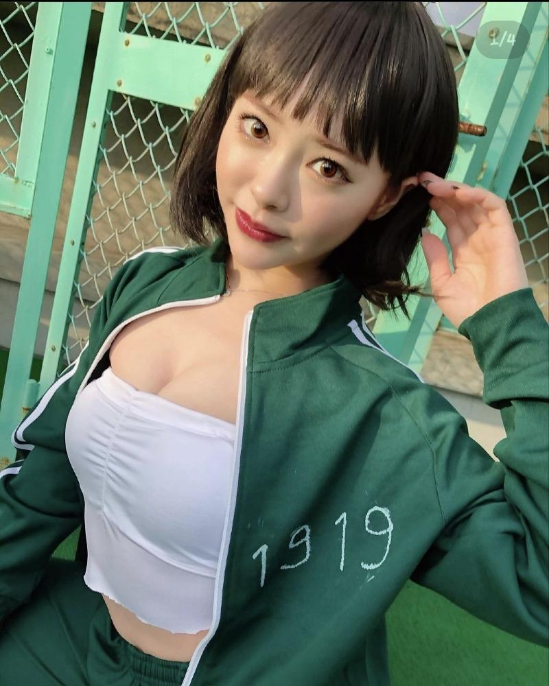 보배에서 인사하던 레이싱걸 근황