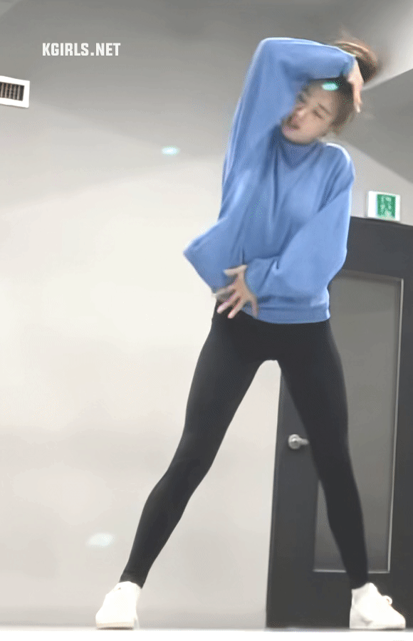 
레깅스입은 손연재
