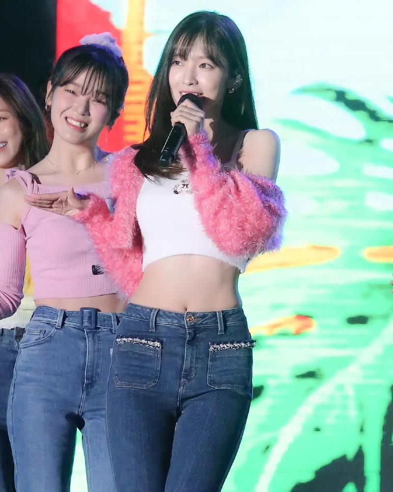 
아린아 넘 귀엽잖아

