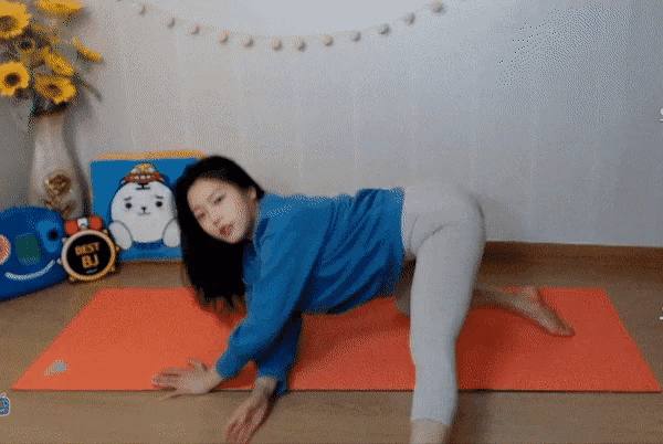 
아침 운동을 시작
