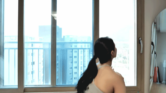 
케틀벨을 이용한 힙운동.gif
