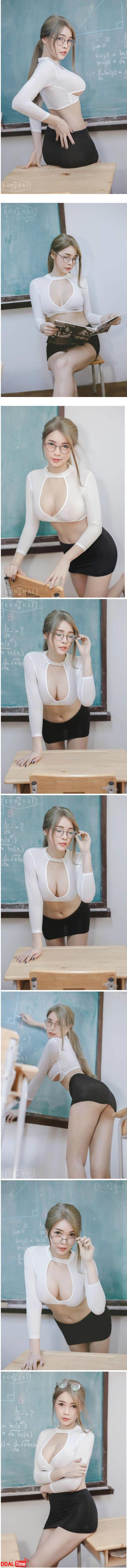 
여선생
