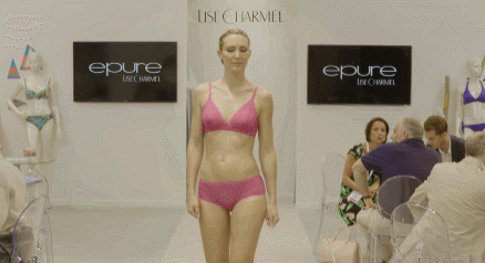 
패션쇼.gif
