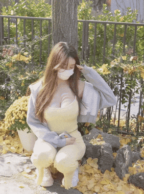 
단풍 구경...촬영중인 착한 언냐+_+
