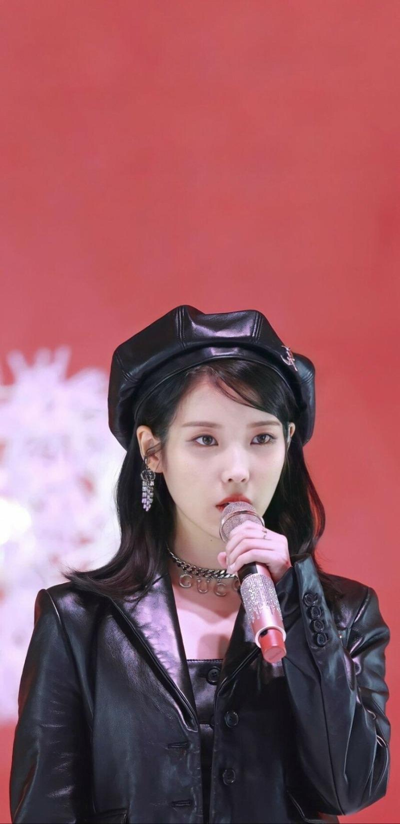 
아이유 MMA 폰 배경.jpg
