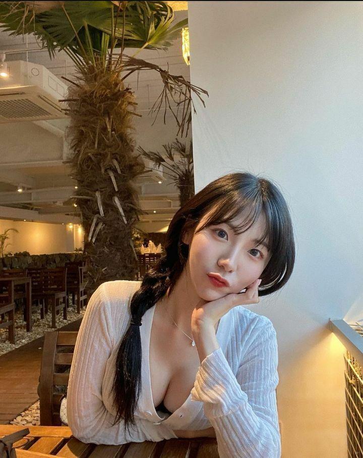 
허벅지녀 쏘블리+_+;;
