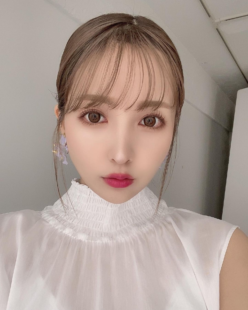 
미카미 유아
