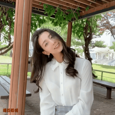 
[초스압] 00년생 치어리더.jpgif

