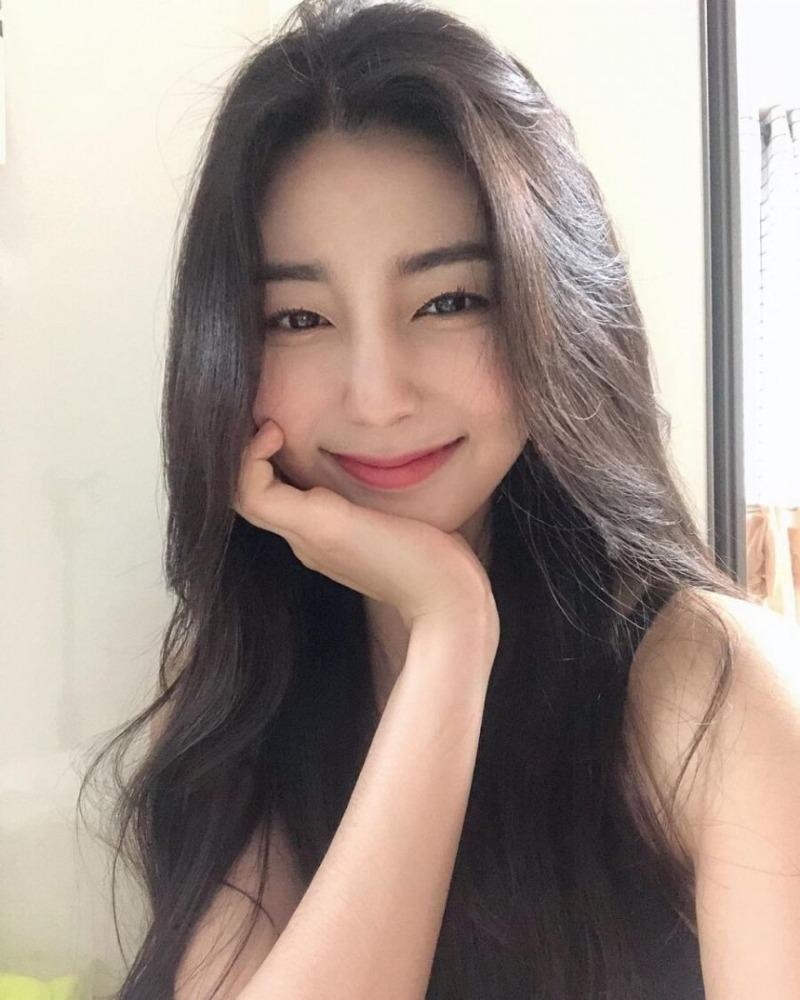 
[초스압] 00년생 치어리더.jpgif
