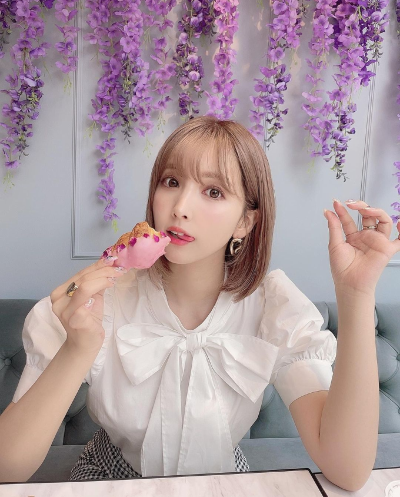 발기찬 처자 미카미 유아