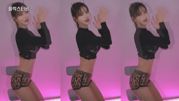 이러니 안볼수가 없지...