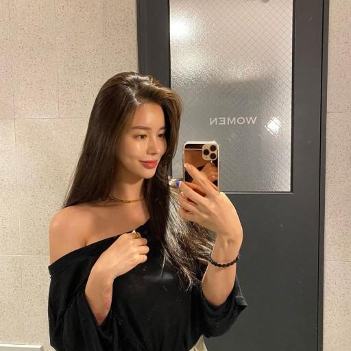 
점심 먹고 보는 이시아

