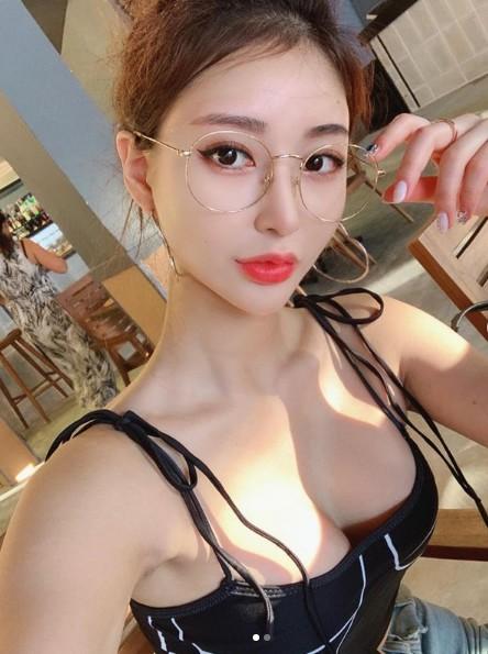 
점심 먹고 보는 이시아
